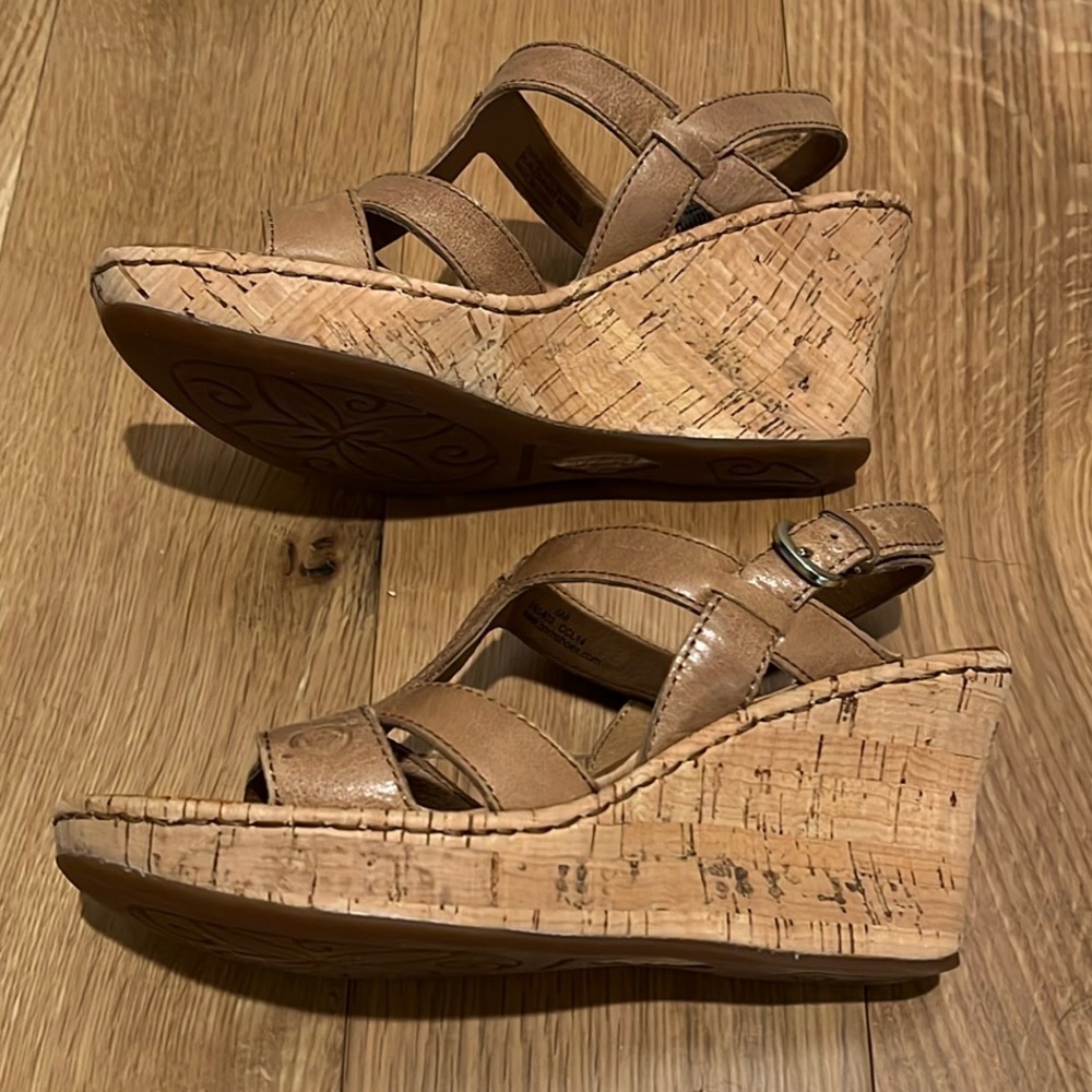 Born Vinata Wedge Sandals, 6M - Picture 6 of 10
